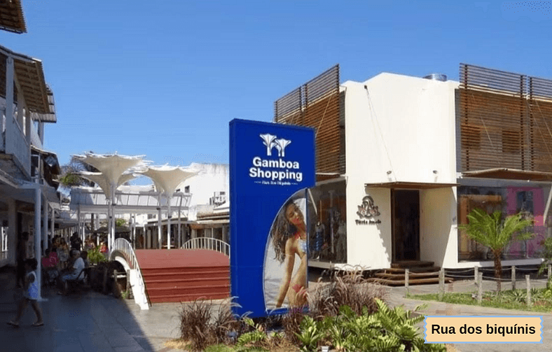 Flat 402 em Cabo Frio a 700m da praia