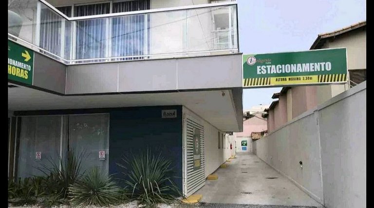 Flat 428 no centro de Cabo Frio a 700m da praia