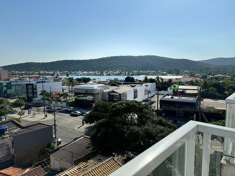 Flat 428 no centro de Cabo Frio a 700m da praia